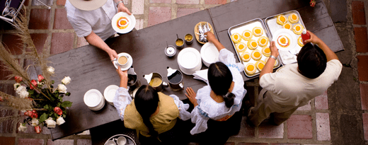 people serving food